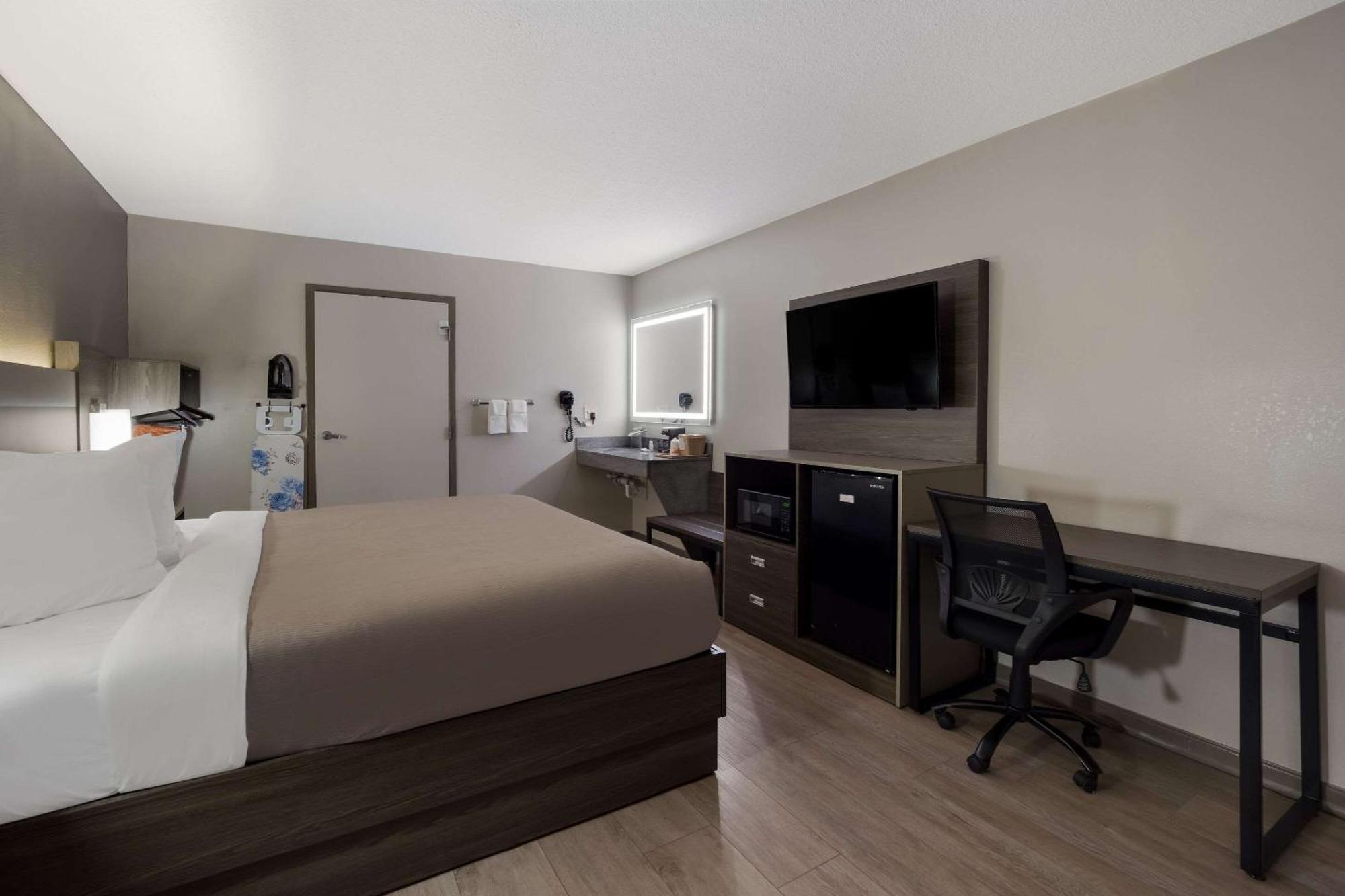 Quality Inn Fort Jackson Columbia Zewnętrze zdjęcie