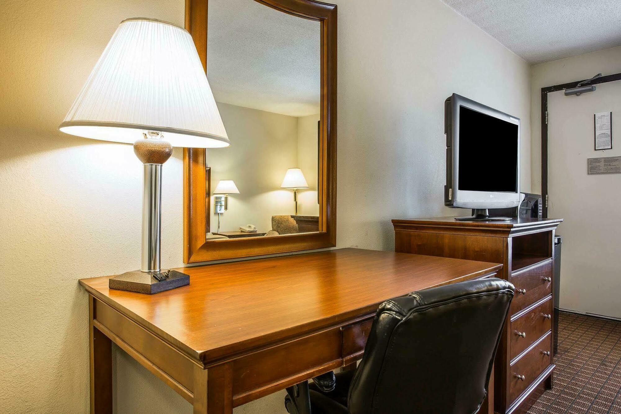 Quality Inn Fort Jackson Columbia Zewnętrze zdjęcie